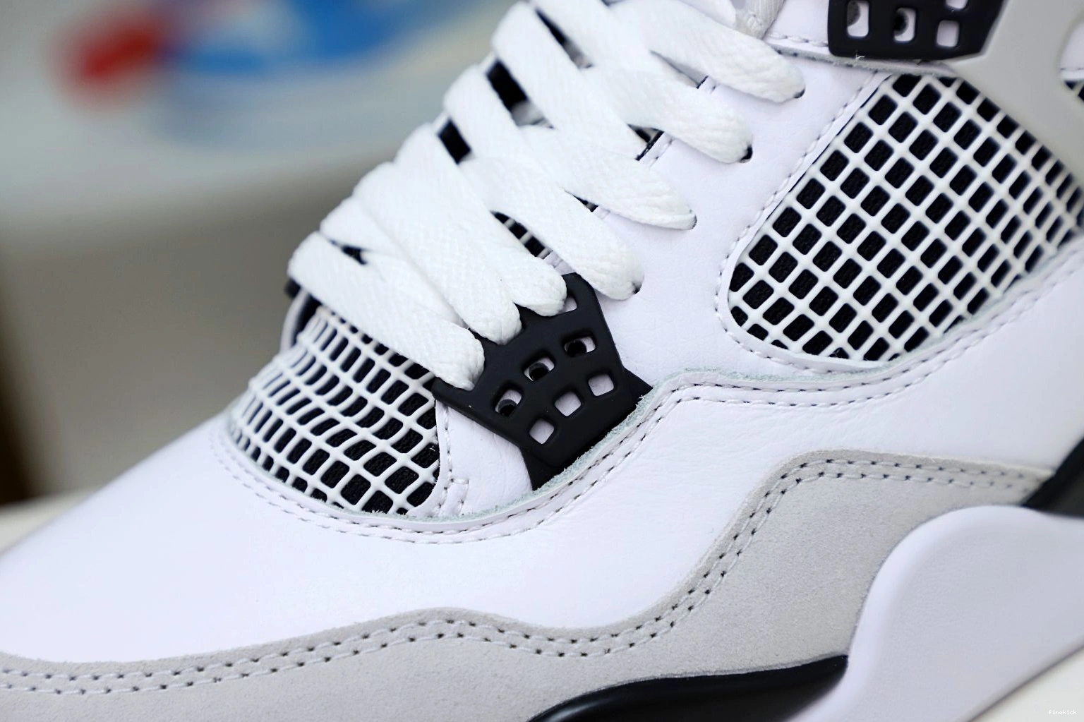 MILITARY AIR BLACK 4 JORDAN 0302